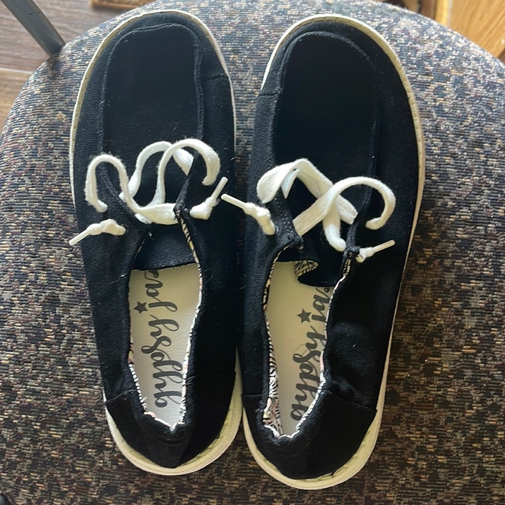 - Black gypsy jazz shoes